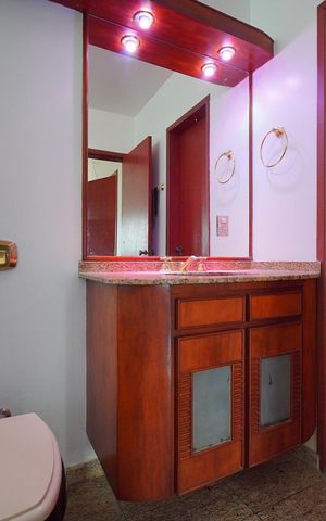 Casa para alugar com 150m², 4 quartos e 1 vagaBanheiro da Suíte 