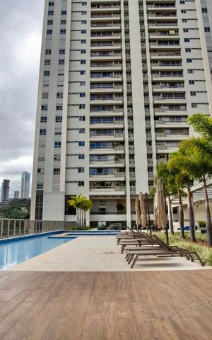 Apartamento à venda com 160m², 4 quartos e 4 vagasÁrea comum - Piscina