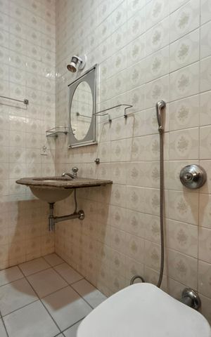 Casa para alugar com 360m², 2 quartos e 2 vagas