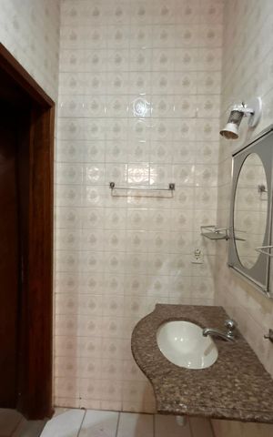 Casa para alugar com 360m², 2 quartos e 2 vagas