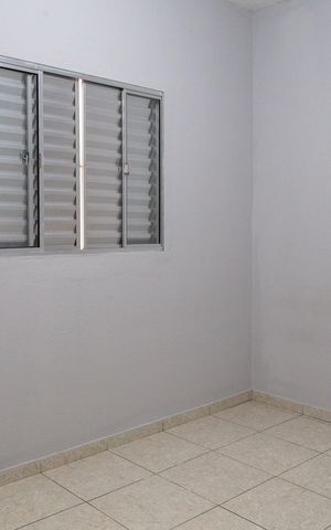 Casa para alugar com 80m², 2 quartos e 1 vagaQuarto 1