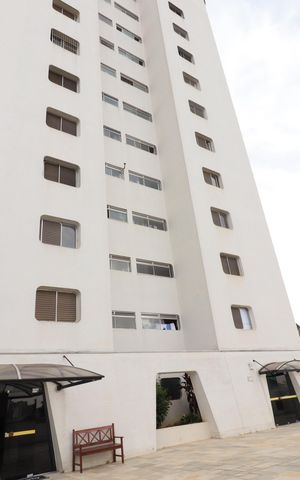 Apartamento para alugar com 130m², 3 quartos e 1 vagaFachada do bloco