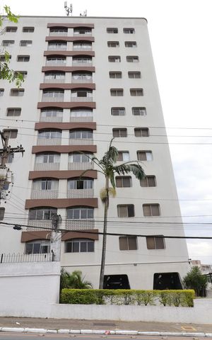Apartamento para alugar com 130m², 3 quartos e 1 vagaFachado do condomínio