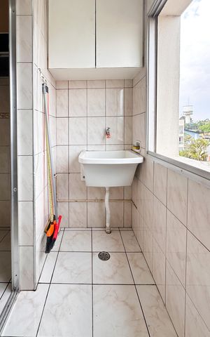Apartamento para alugar com 60m², 2 quartos e 1 vagaÁrea de Serviço