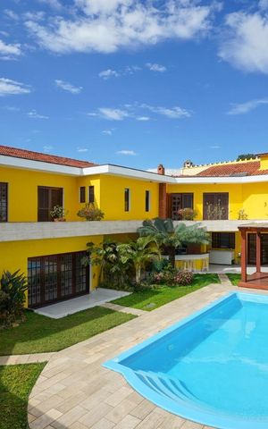 Casa à venda com 456m², 3 quartos e 4 vagasÁrea externa