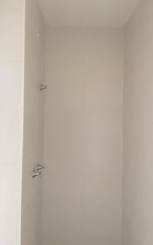 Studio para alugar com 39m², 2 quartos e 1 vaga Studio para alugar com 39m², 2 quartos e 1 vagaBanheiro