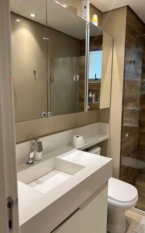 Apartamento à venda com 78m², 2 quartos e 1 vaga Apartamento à venda com 78m², 2 quartos e 1 vagaBanheiro