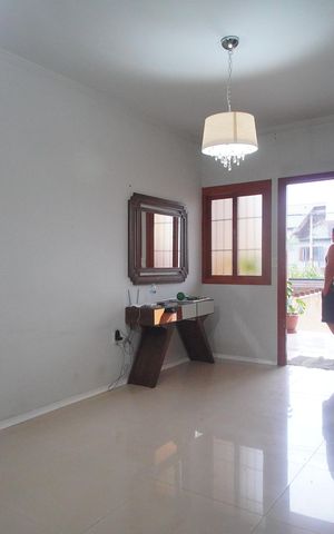 Casa para alugar com 52m², 2 quartos e 1 vagasala
