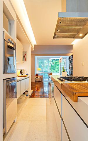 Apartamento para alugar com 190m², 3 quartos e 1 vaga Apartamento para alugar com 190m², 3 quartos e 1 vagaCozinha