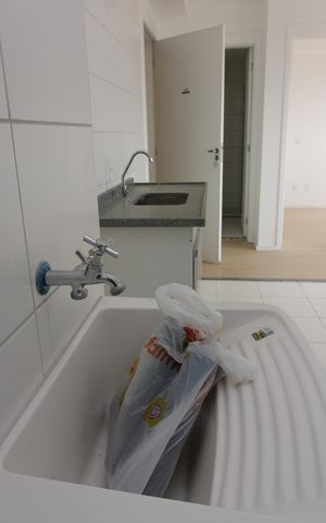 Apartamento para alugar com 7m², 2 quartos e sem vagaÁrea de Serviço