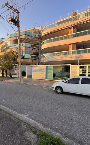 Apartamento à venda com 252m², 3 quartos e 4 vagas Apartamento à venda com 252m², 3 quartos e 4 vagasFachada