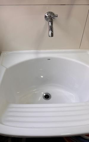 Apartamento à venda com 252m², 3 quartos e 4 vagas Apartamento à venda com 252m², 3 quartos e 4 vagasÁrea de Serviço