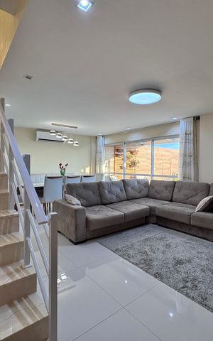 Apartamento à venda com 252m², 3 quartos e 4 vagas Apartamento à venda com 252m², 3 quartos e 4 vagasSala