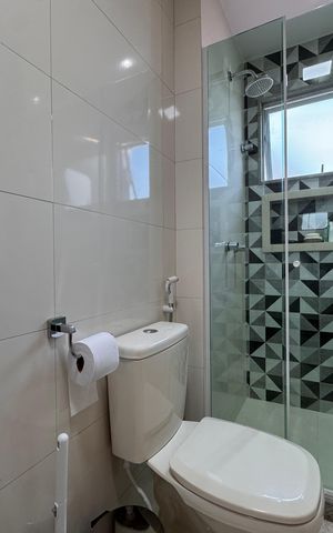 Apartamento à venda com 252m², 3 quartos e 4 vagas Apartamento à venda com 252m², 3 quartos e 4 vagasSuíte 2 - Banheiro