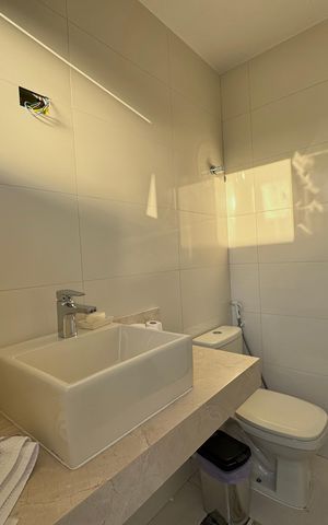 Apartamento à venda com 252m², 3 quartos e 4 vagas Apartamento à venda com 252m², 3 quartos e 4 vagasTerraço - Banheiro