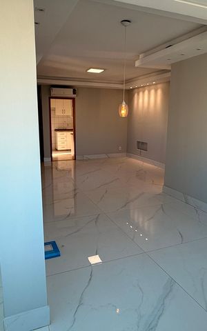 Apartamento para alugar com 95m², 3 quartos e 2 vagasSala