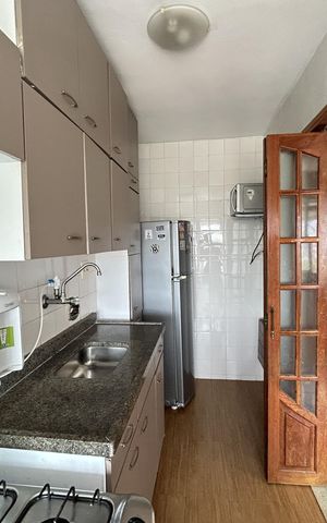 Apartamento para alugar com 80m², 2 quartos e 1 vagaCozinha