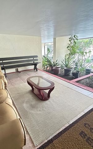 Apartamento para alugar com 80m², 2 quartos e 1 vagaHall de entrada