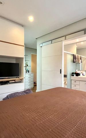 Casa à venda com 260m², 3 quartos e 2 vagas Casa à venda com 260m², 3 quartos e 2 vagasSuite 1