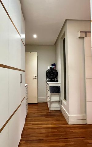 Casa à venda com 260m², 3 quartos e 2 vagas Casa à venda com 260m², 3 quartos e 2 vagasCloset da suíte 1