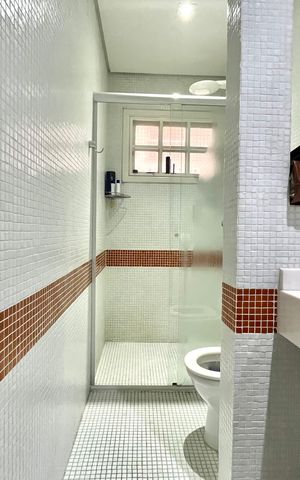 Casa à venda com 260m², 3 quartos e 2 vagas Casa à venda com 260m², 3 quartos e 2 vagasBanheiro da Suíte 2