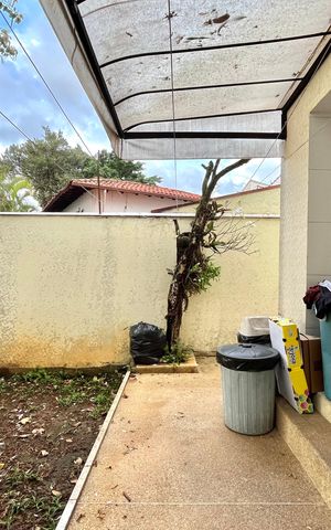 Casa à venda com 260m², 3 quartos e 2 vagas Casa à venda com 260m², 3 quartos e 2 vagasÁrea de Serviço