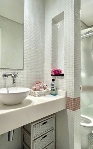 Casa à venda com 260m², 3 quartos e 2 vagas Casa à venda com 260m², 3 quartos e 2 vagasBanheiro da Suíte 3