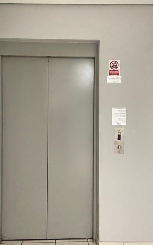 Apartamento para alugar com 49m², 2 quartos e 1 vaga Apartamento para alugar com 49m², 2 quartos e 1 vagaHall