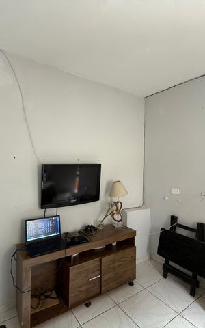 Casa à venda com 140m², 3 quartos e 2 vagasSala  Casa 2