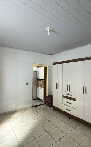 Casa à venda com 140m², 3 quartos e 2 vagasQuarto Casa 1