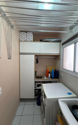Apartamento à venda com 123m², 3 quartos e 2 vagas Apartamento à venda com 123m², 3 quartos e 2 vagasÁrea de Serviço