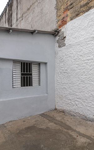 Casa para alugar com 55m², 2 quartos e 1 vaga Casa para alugar com 55m², 2 quartos e 1 vagaGaragem