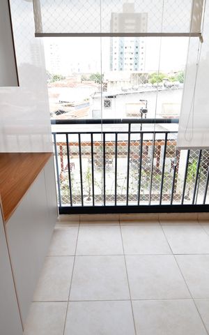 Apartamento para alugar com 60m², 2 quartos e 1 vagaÁrea de Serviço - Vista