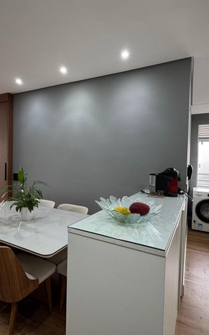 Apartamento à venda com 55m², 2 quartos e 1 vaga Apartamento à venda com 55m², 2 quartos e 1 vagaSala