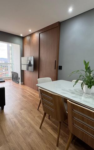 Apartamento à venda com 55m², 2 quartos e 1 vaga Apartamento à venda com 55m², 2 quartos e 1 vagaSala