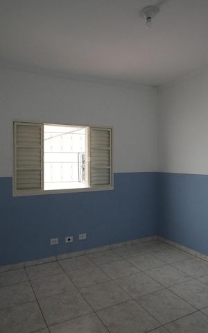 Casa para alugar com 40m², 1 quarto e sem vagaQuarto