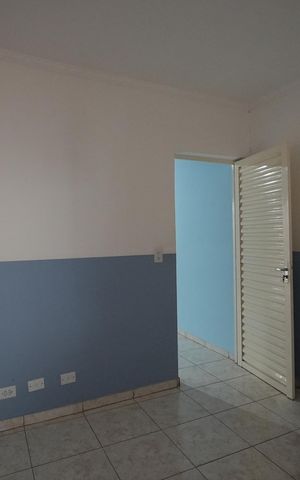 Casa para alugar com 40m², 1 quarto e sem vagaQuarto