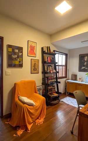 Casa à venda com 110m², 2 quartos e 2 vagas Casa à venda com 110m², 2 quartos e 2 vagasEscritório 1 - hall de distribuição
