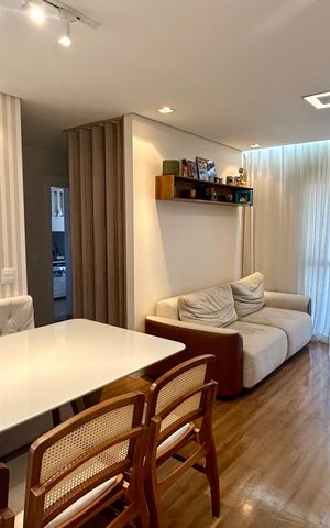 Apartamento à venda com 82m², 3 quartos e 2 vagas Apartamento à venda com 82m², 3 quartos e 2 vagasSala