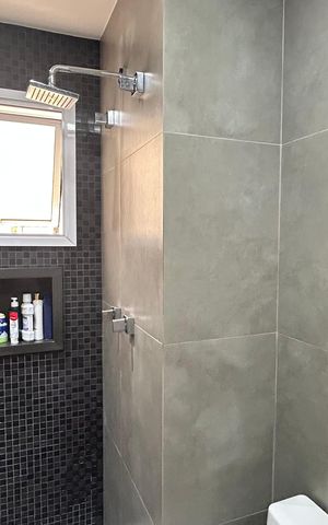 Apartamento à venda com 82m², 3 quartos e 2 vagas Apartamento à venda com 82m², 3 quartos e 2 vagasBanheiro 1