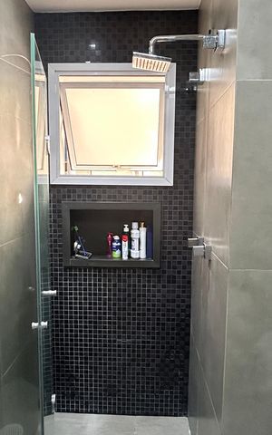 Apartamento à venda com 82m², 3 quartos e 2 vagas Apartamento à venda com 82m², 3 quartos e 2 vagasBanheiro 1