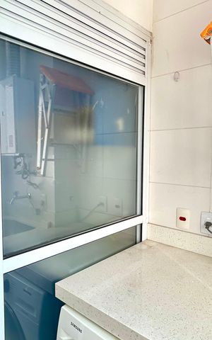 Apartamento à venda com 82m², 3 quartos e 2 vagas Apartamento à venda com 82m², 3 quartos e 2 vagasÁrea de Serviço