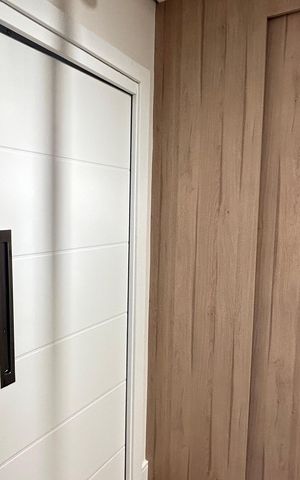 Apartamento à venda com 82m², 3 quartos e 2 vagas Apartamento à venda com 82m², 3 quartos e 2 vagasHall