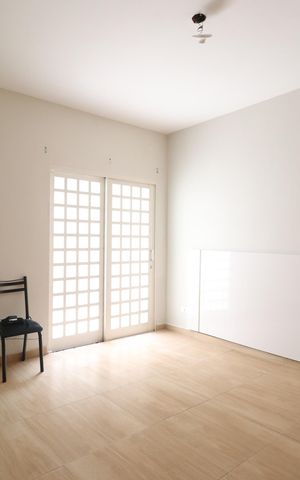 Casa para alugar com 330m², 4 quartos e 2 vagasQuarto 2