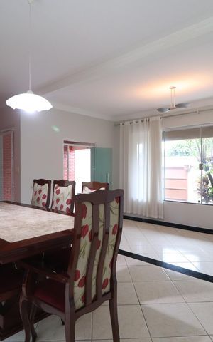 Casa para alugar com 330m², 4 quartos e 2 vagasSala de Jantar