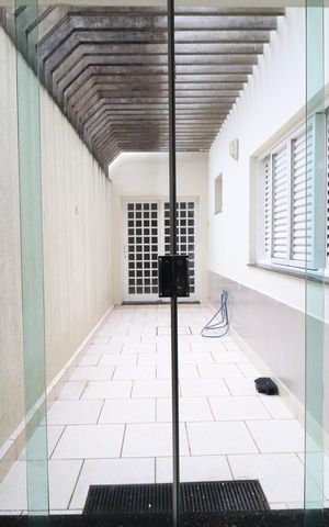 Casa para alugar com 330m², 4 quartos e 2 vagasJardim de Inverno