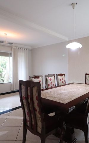 Casa para alugar com 330m², 4 quartos e 2 vagasSala de Jantar