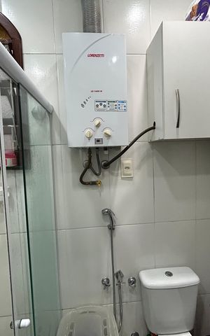 Casa à venda com 178m², 3 quartos e 1 vagaBanheiro 1