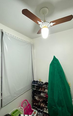 Casa à venda com 178m², 3 quartos e 1 vagaQuarto 3