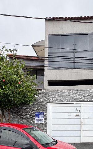 Casa para alugar com 60m², 1 quarto e 1 vaga Casa para alugar com 60m², 1 quarto e 1 vagaFachada